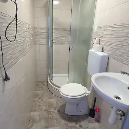 Deko-rooms Guest house